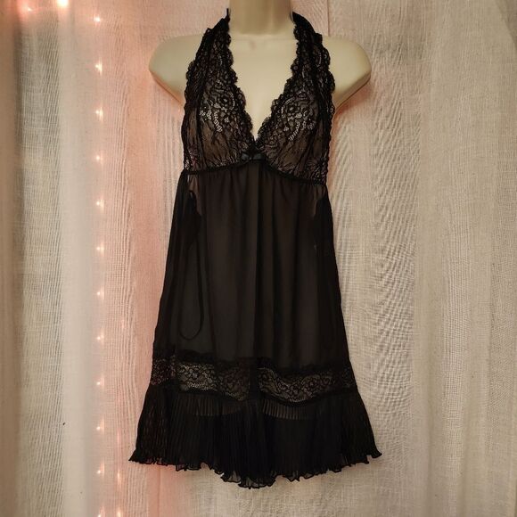 Linea Donatella Black Lace Nighty - Picture 1 of 5